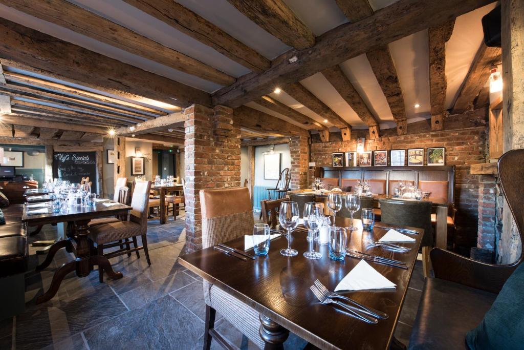 Six Great Places to Eat in Slough