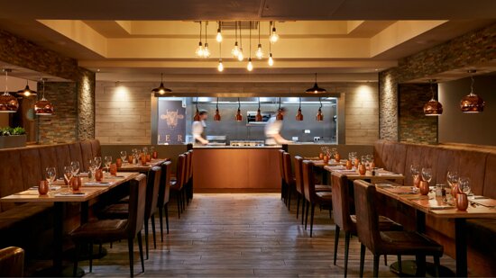 Six Great Places to Eat in Newport